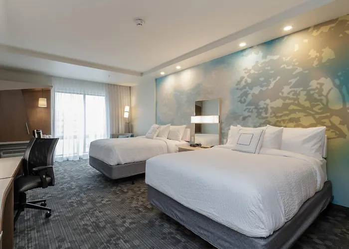 Courtyard By Marriott South Bend Downtown