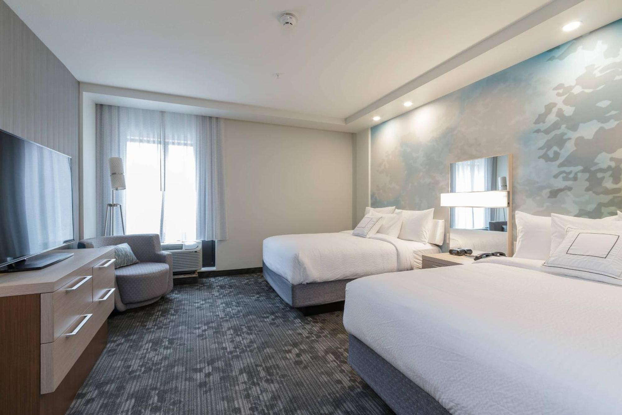 Courtyard By Marriott Downtown Hotel 3*